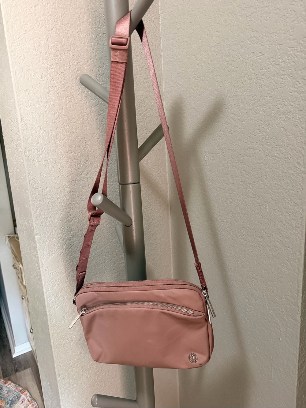 lululemon athletica Dusty Rose Crossbody Bag